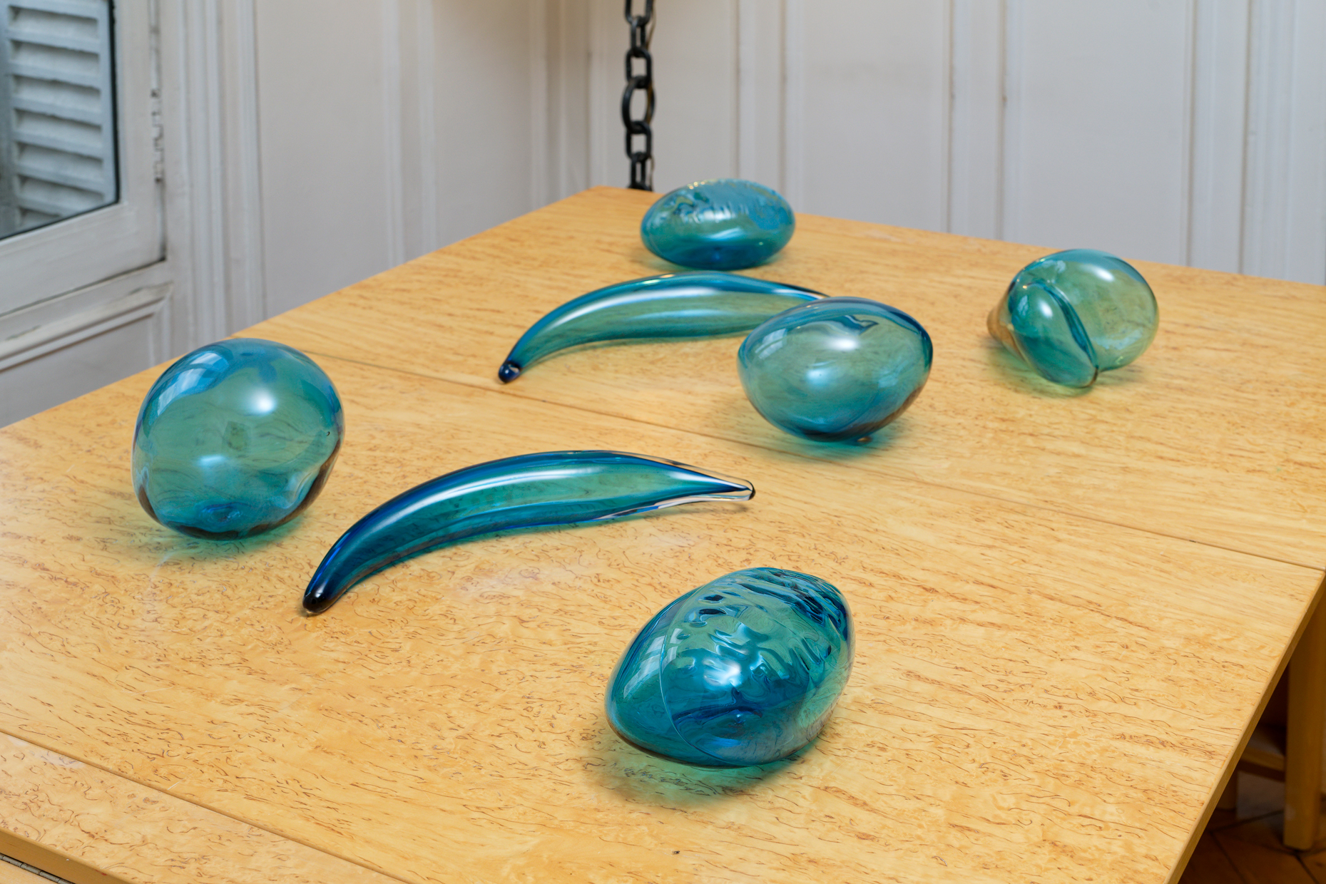 Agence de Voyage, Booked?